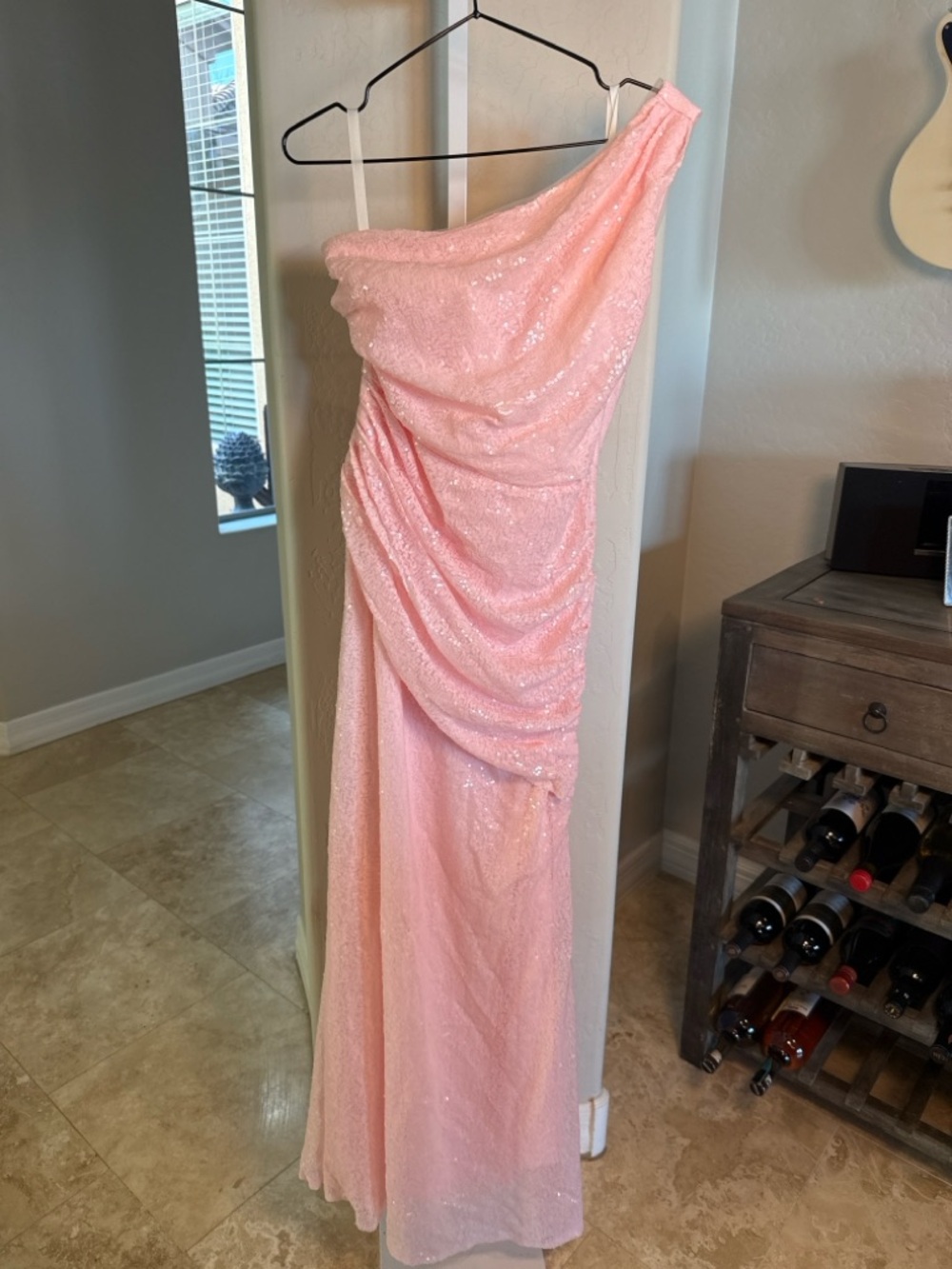 FAERIESTY Elegant One-Shoulder Pink Sequin Evening Gown NWT SIZE 10 Prom - Picture 2 of 8